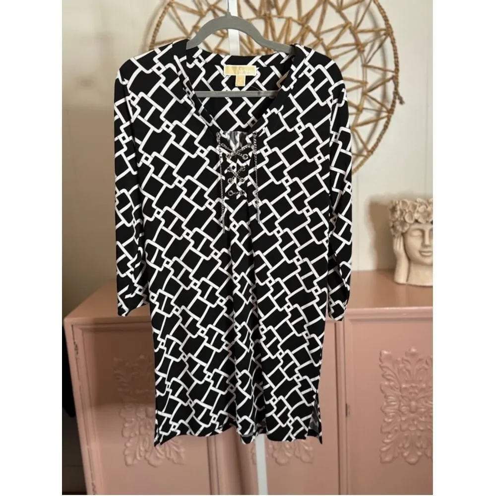 Women's Michael Kors Black & White Geometric Dress‎ Size M